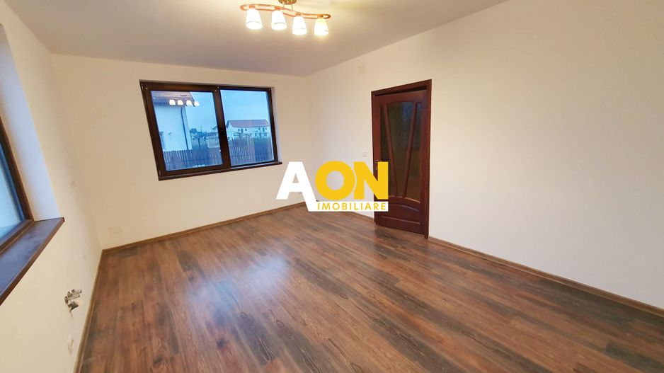 Casa D+P+M.  450 mp teren, 5 camere, garaj, pretabila pt. birouri - Poză 5