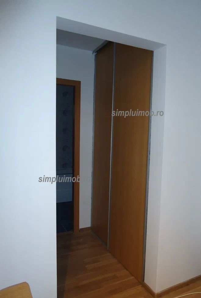 Centrala proprie 2 camere Luica Uioara Sector 4 - Poză 8