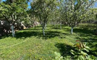 Casa cu teren frumos si garaj zona Mehala - Poză 21