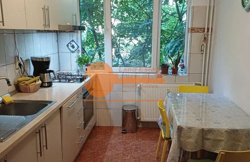 Apartament cu 4 camere in zona Gorjului la 7 minute de Metrou - Poză 2