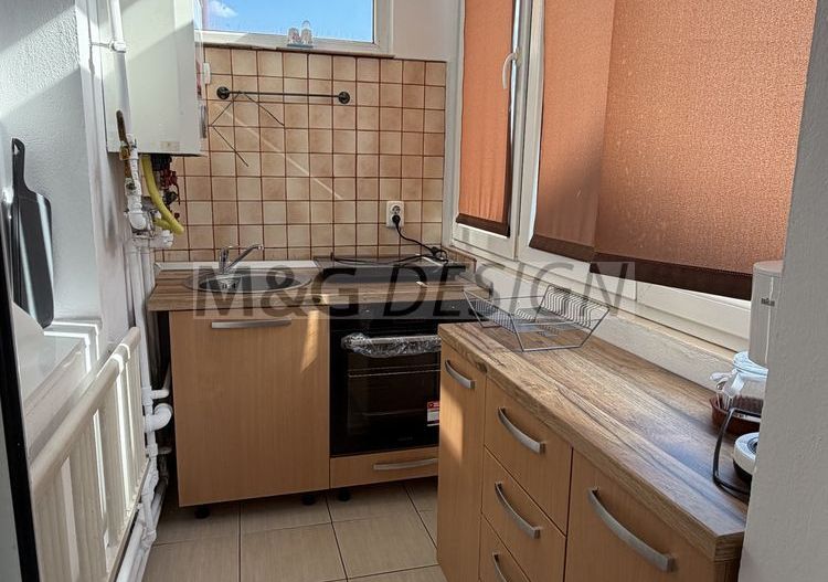 Apartament 1 camera modificat in 2 camere zona Steaua - Poză 5