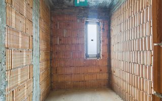 Duplex solid 120 mp, intimitate și calm in Chisoda - Poză 18