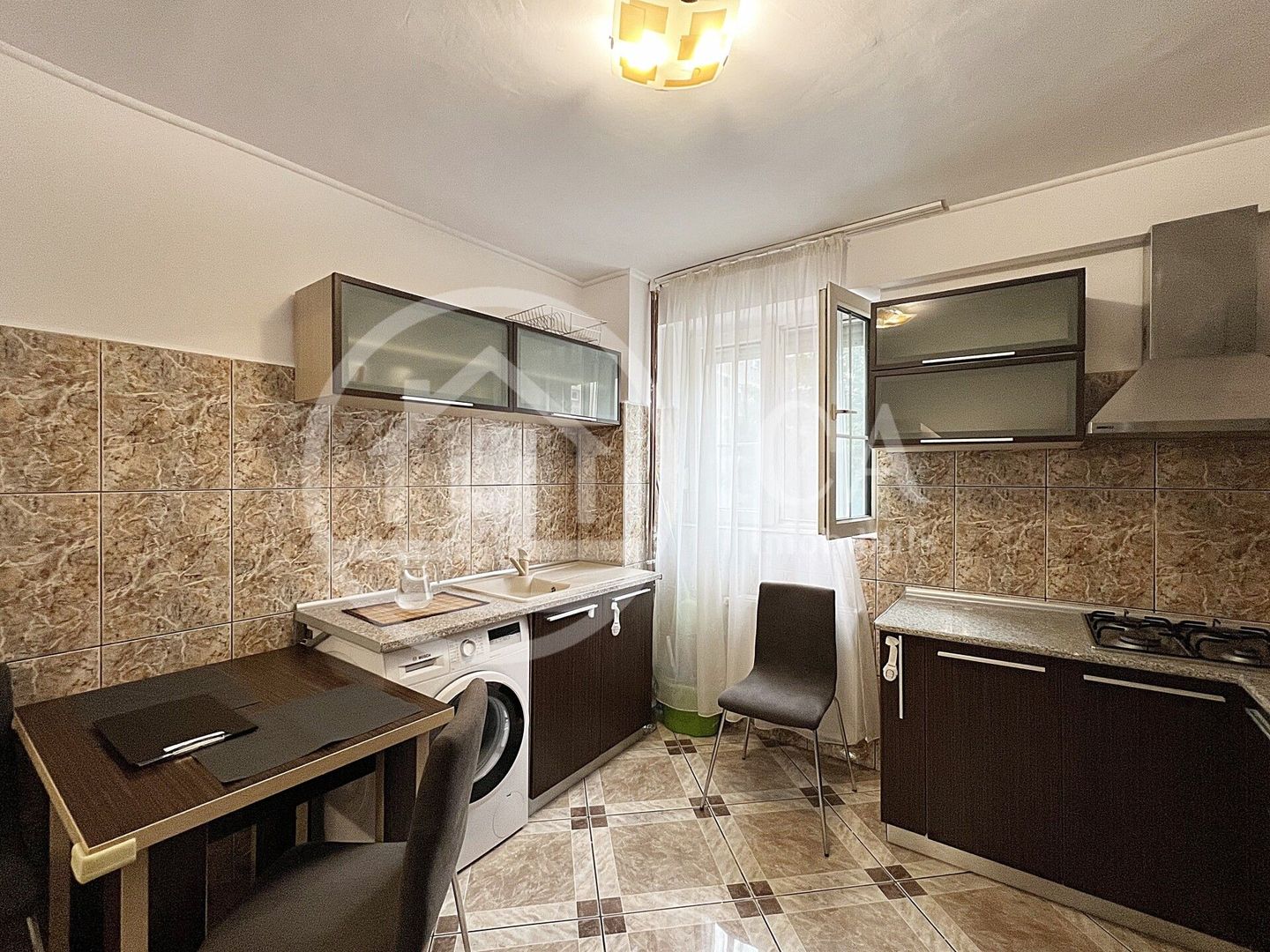 Apartament de inchiriat cu 2 camere in zona Cantemir, Oradea - Poză 4