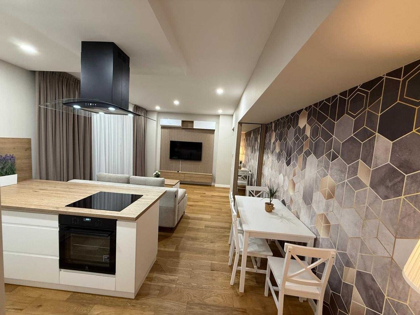 Apartament de lux, 2 camere, One Cotroceni Park - Poză 2