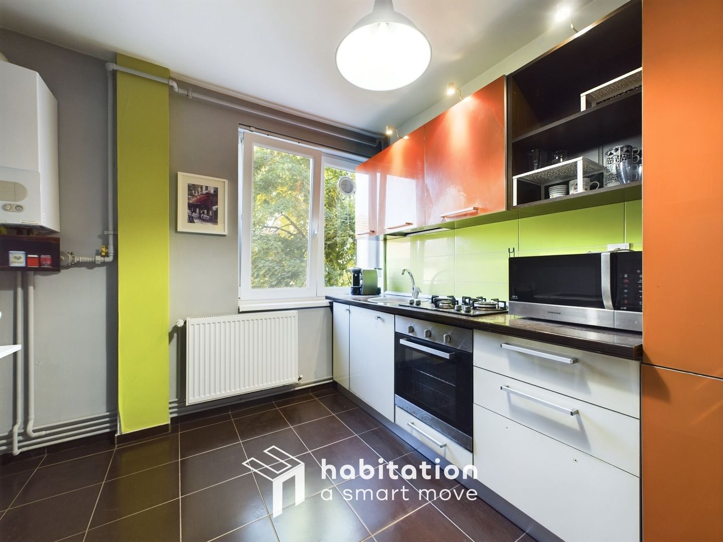 Apartament 2 camere, primitor si luminos,  2 minute de Piața Victoriei - Poză 2