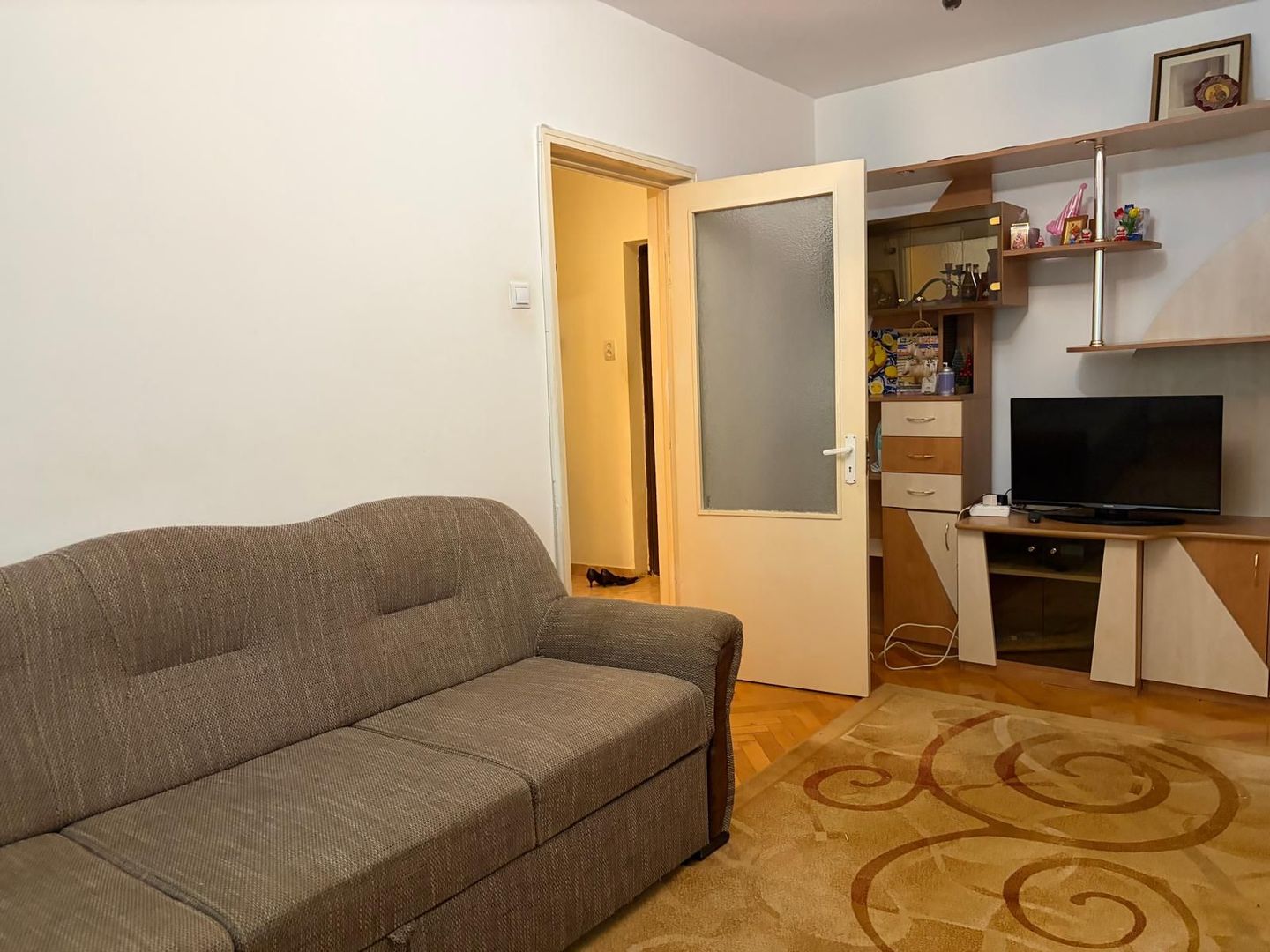 Apartament de inchiriat cu doua camere, Emil Racovita, 430€ - Poză 2