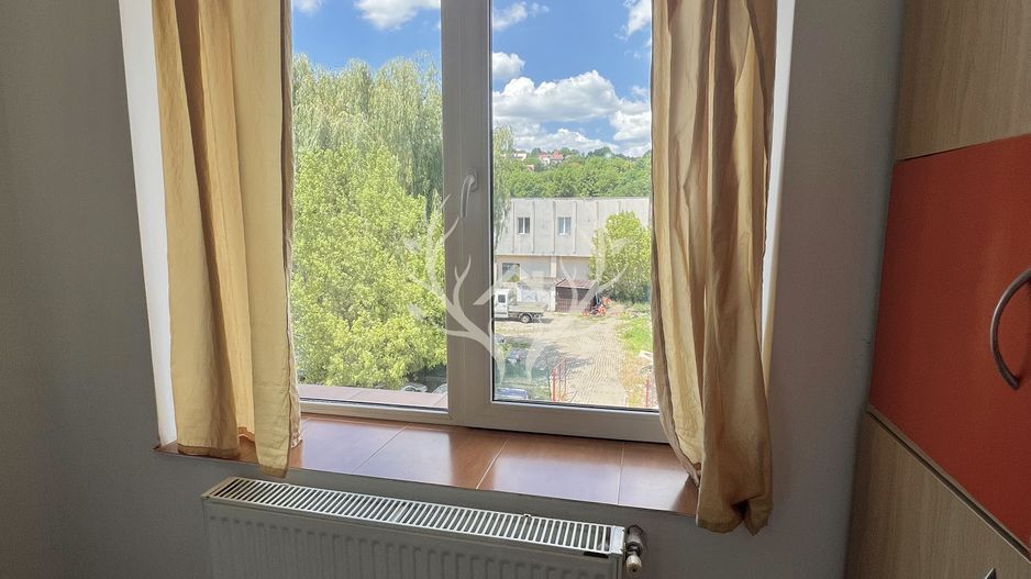 Apartament cu o camera + nisa de dormit, Oașului 86-90, Iris - Poză 8