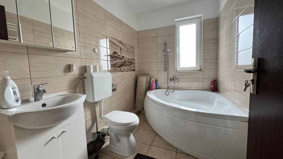 COMISION 0% | Duplex Mobilat Cu 4 Camere | Giroc | 90 mp | Teren 200mp - Poză 13