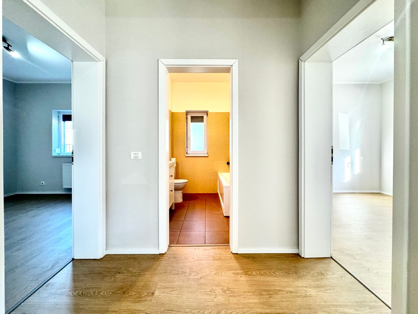 Apartament cu 3 camere | Parter | Terasă | Parcare | Braytim - Poză 10
