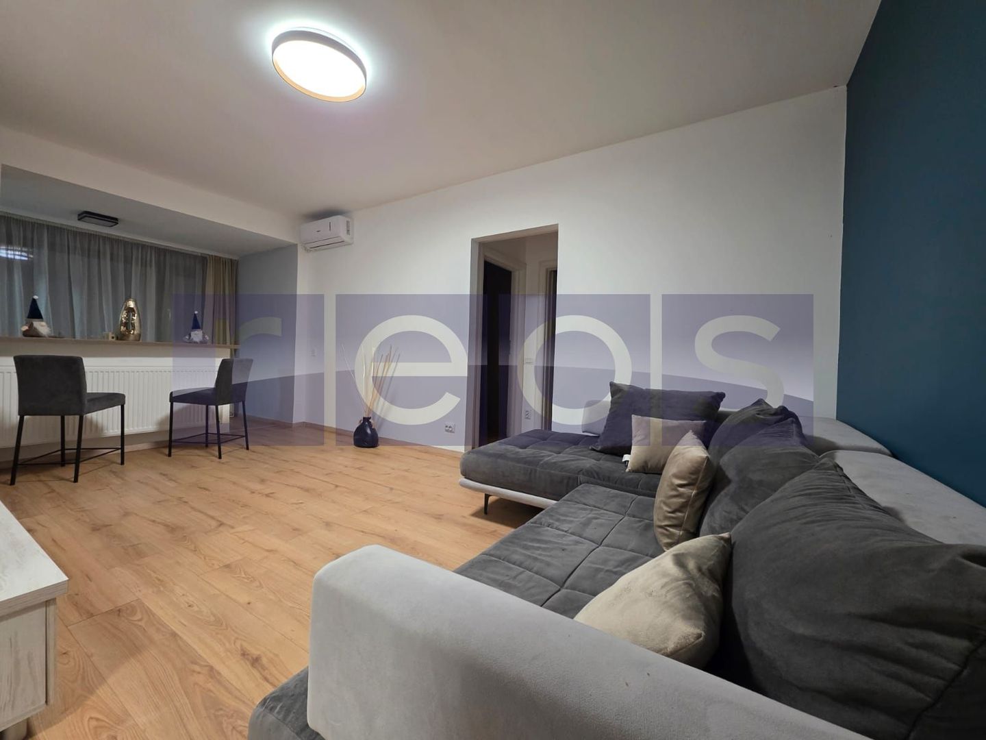 VANZARE 2 CAMERE -SEMIDECOMANDAT -TIMPURI NOI - Poză 2