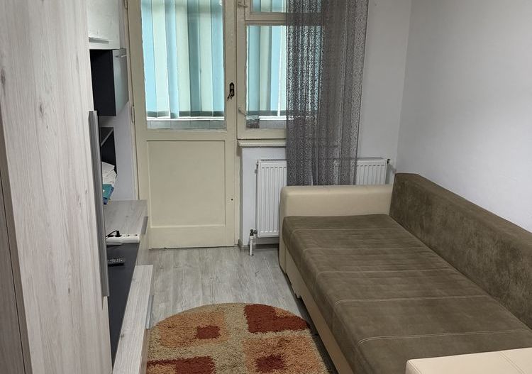 Vand apartament 3 camere micro 40 - Poză 8
