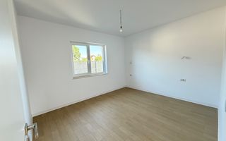 -Casa individuală -4 camere -2 băi - - Poză 10