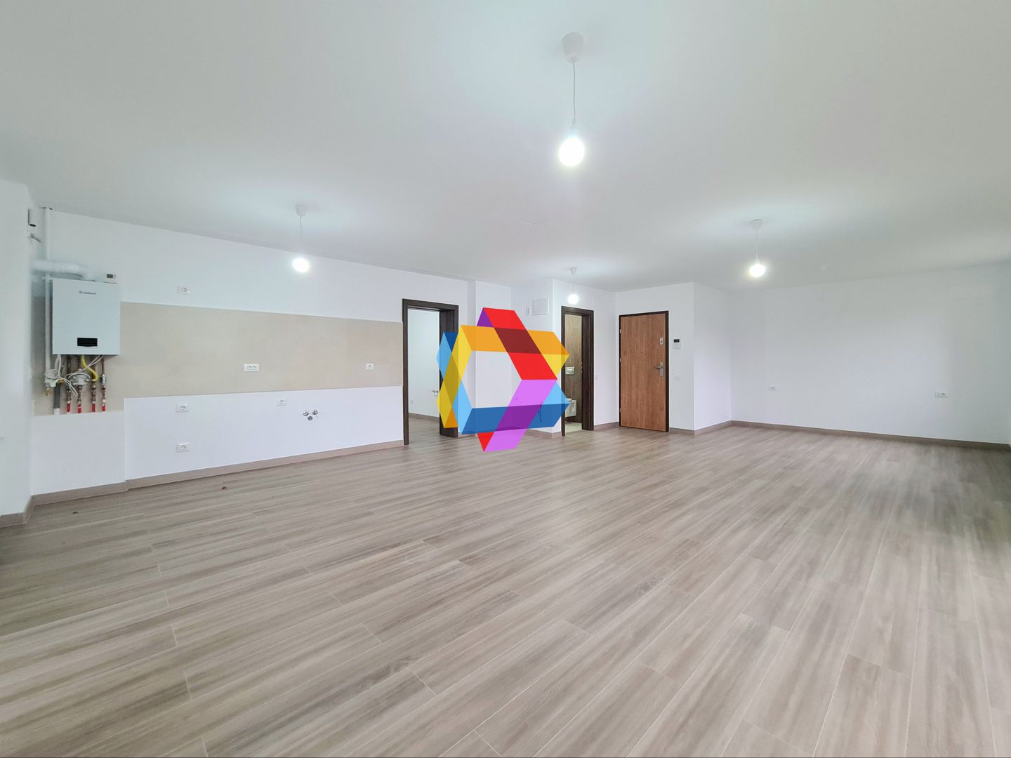 Spatiu comercial de închiriat Brasov - 101 mp # plus-imo.ro - Poză 4