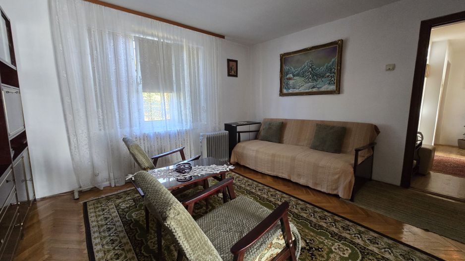 Casă spațioasă cu 6 camere în Triaj preț ajustat - COMISION 0%🌿🏡 - Poză 2