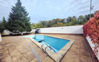 Vilă excepțională cu lift, piscina și teren de 1000 mp | VOLUNTARI - Poză 18