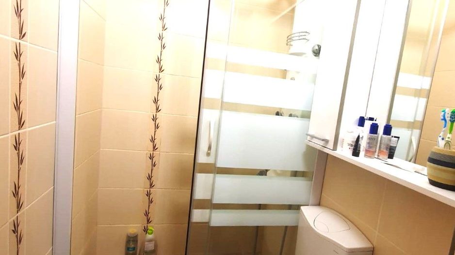 Central, 4 camere, etaj 1, mobilat si utilat - Poză 12