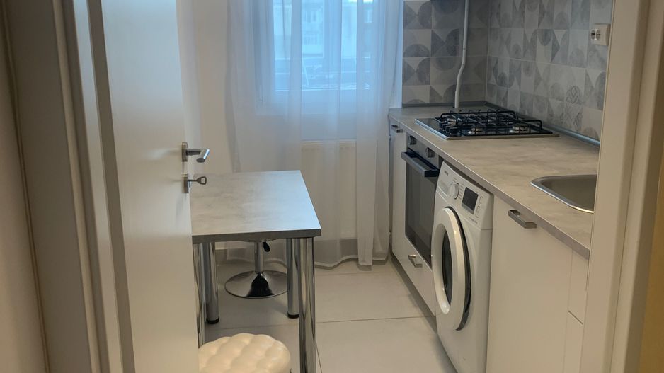 GARSONIERA de inchiriat - Tineretului - - Poză 5