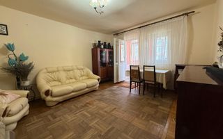 De vânzare apartament 4 camere decomandat, etaj 1 – zona Capat la 1 - Poză 1