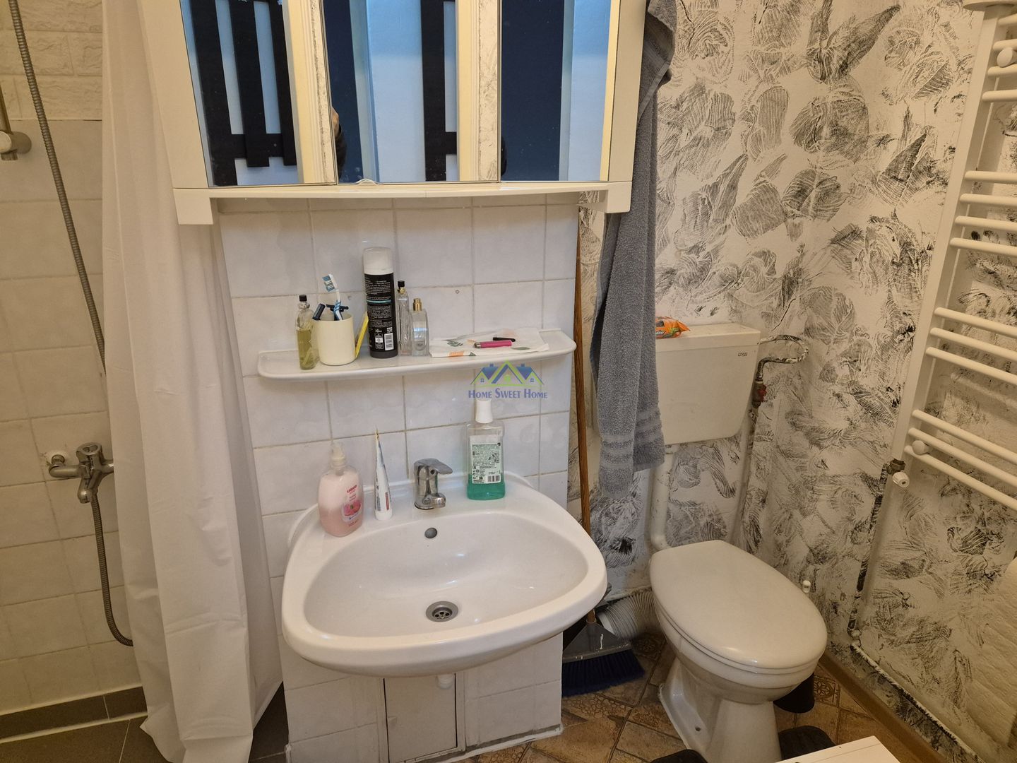 Vand Gars. zona M3(langa Profi si U-uri),etaj 1, 30mp, balcon, parcare - Poză 6