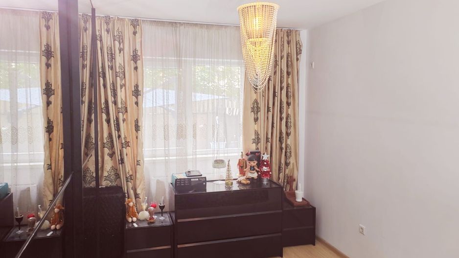 Popesti Central metrou curte proprie - Poză 12