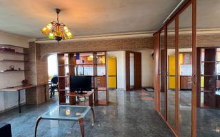 Apartament cu Panoramă Deosebită | Panduri - Cotroceni | Bloc Monolit 1990 - Poză 4