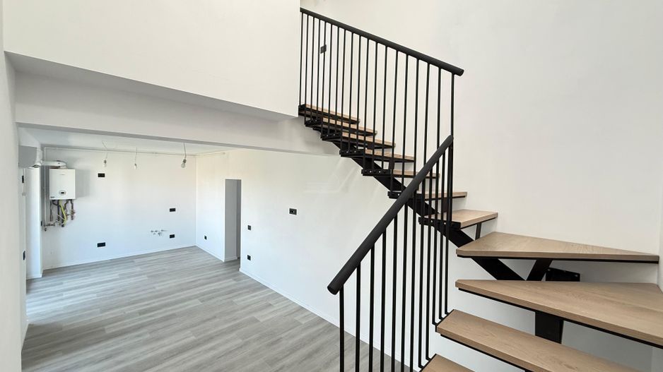 Ap pe 2 niveluri. 3 camere, 2 bai. 2 locuri de parcare. - Poză 7