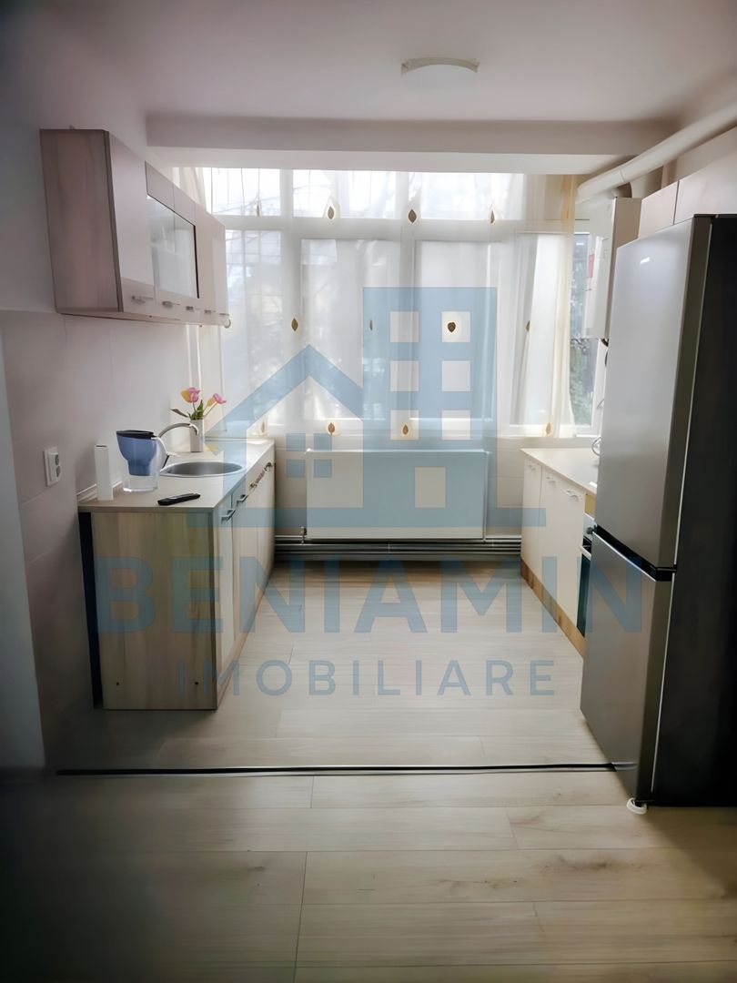 Apartament 2 camere etaj 1 cu centrala si renovat -Astra - Poză 1