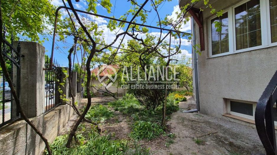 TECHIRGHIOL (COD 02)-  Vilă 10 camere ultracentrala - Poză 13