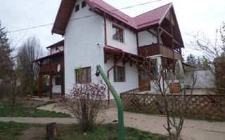 Vila cu 6 camere + 2 case + bazin inot+ 5.934 mp teren  com. Chichis - Poză 1