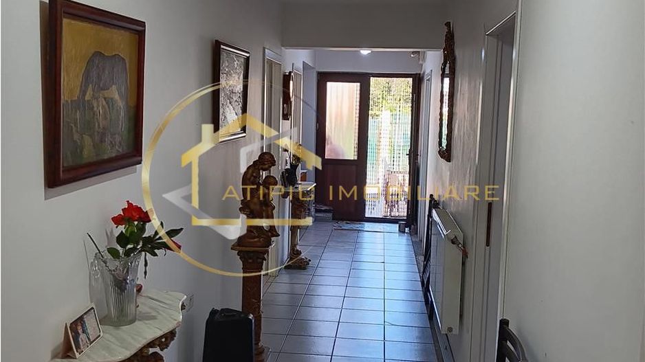 De vanzare vila individuala in Lunca Cetatuii Cartierul Tineretului - Poză 3