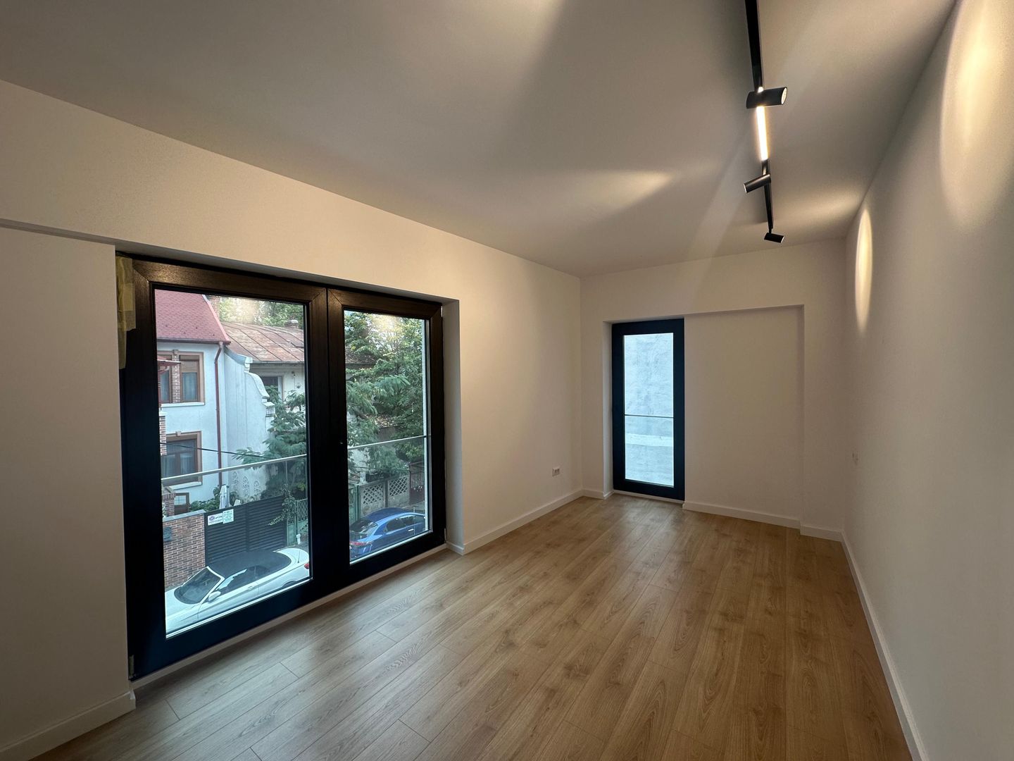 Apartament 3 camere de inchiriat Victoriei - Poză 4