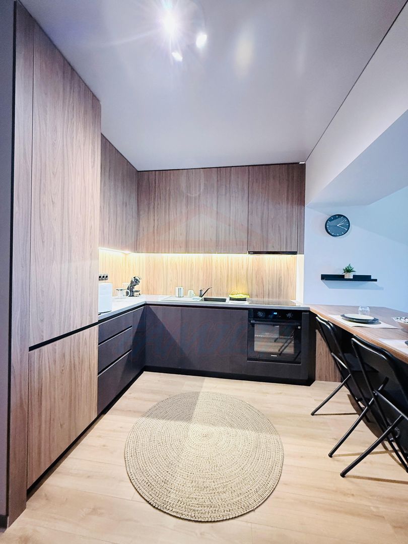 Inchiriere apartament semidecomandat 2 camere, Riviera by Viva - Poză 1