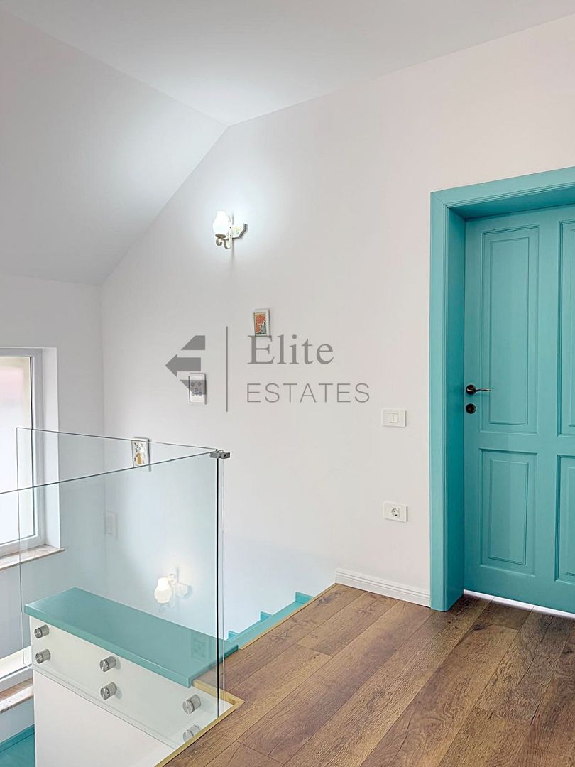 Casa cu 5 camere in Cartierul Tineretului | Prima inchirere - Poză 12