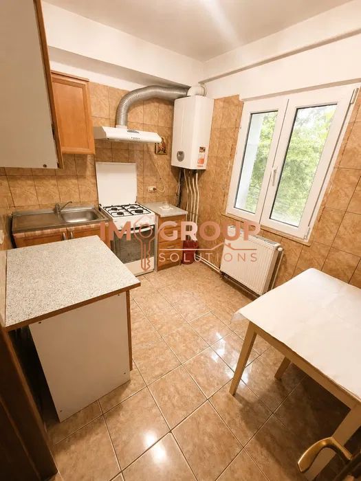 Frumoasa - 3 Camere Decomandat - Etaj 2 - Bloc 1980- 71Mp - Poză 3