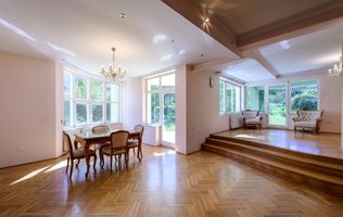 CASA Individuala ELEGANTA 300MP Teren 2150MP CAMPULUI