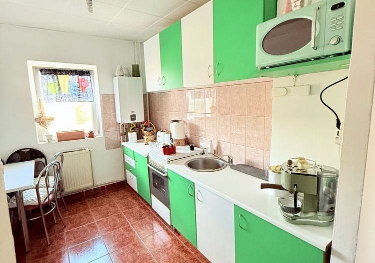 2 cam  Lipovei centrala proprie -bloc izolat - Poză 3