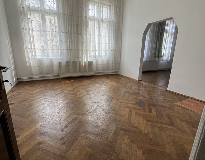 De vanzare Apartament 4 camere Kogalniceanu, ULTRACENTRAL, Cismigiu - Poză 6