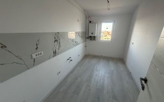 Decomandat. Disponibil imediat. Strada asfaltata - Poză 6