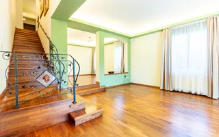 Vila premium de vanzare Balotesti/ piscina/ ponton/ deschidere la lac - Poză 20