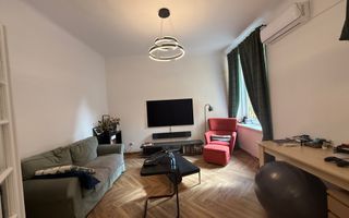 Apartament cochet vila edificata in perioada interbelica - Poză 4