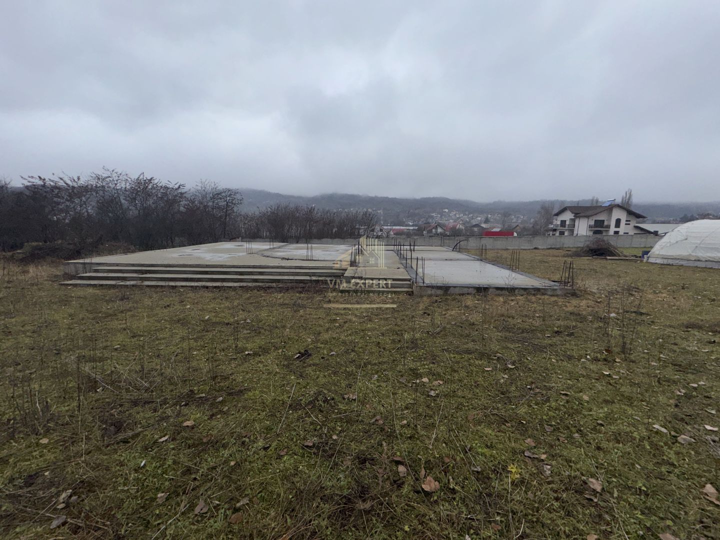 TEREN INTRAVILAN 2200 MP CAMPULUNG ARGES - Poză 23