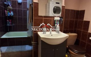 Apartament ULTRACENTRAL SALONTA, 3 camere, 74 mp, mobilat/utilat total - Poză 8