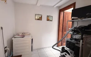 Casă cu 4 Camere de Vânzare | Decebal | Oradea - Poză 14