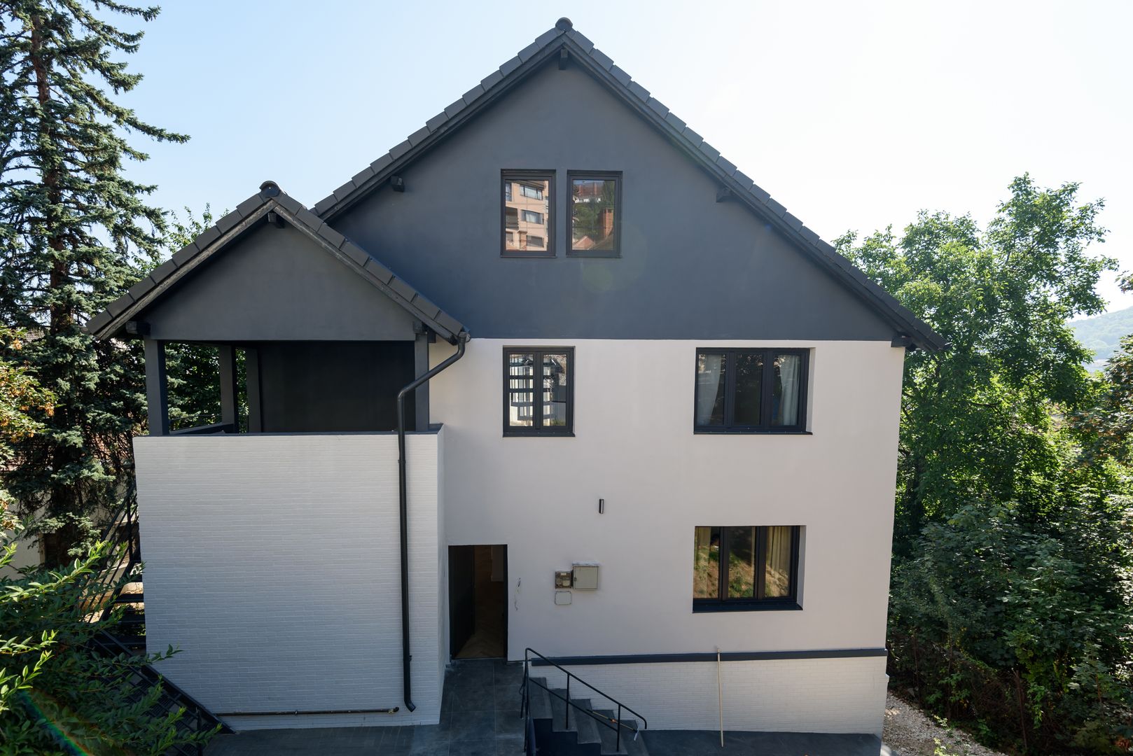Vila de poveste, in centrul Brasovului, pe Drumul Cetatii - Poză 12