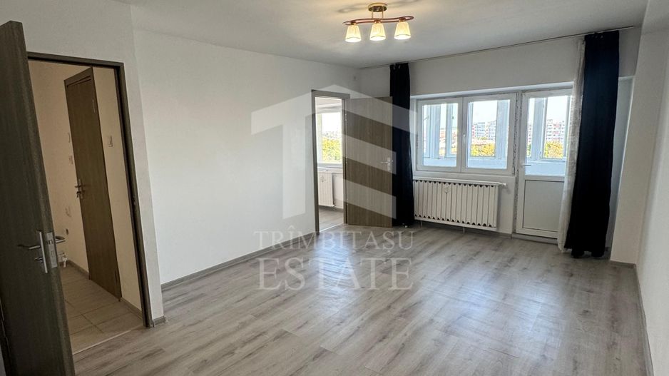 Garsoniera de vanzare Tei - Poză 1