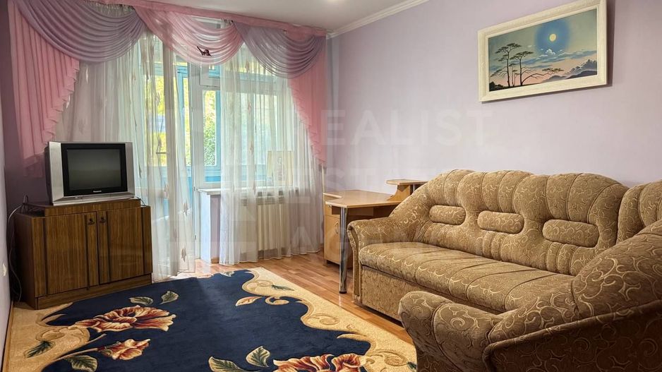 Vânzare , apartament 3 camere 88 mp, bd. Traian, Botanica - Poză 1