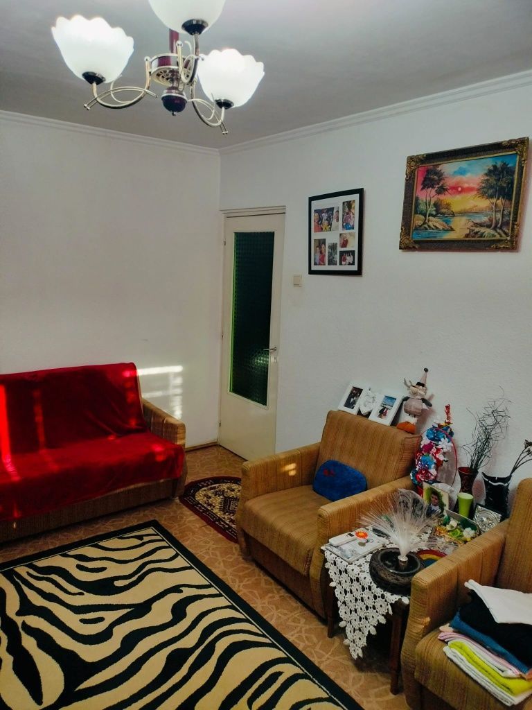 Vanzare apartament decomandat, Maracineni - Poză 11