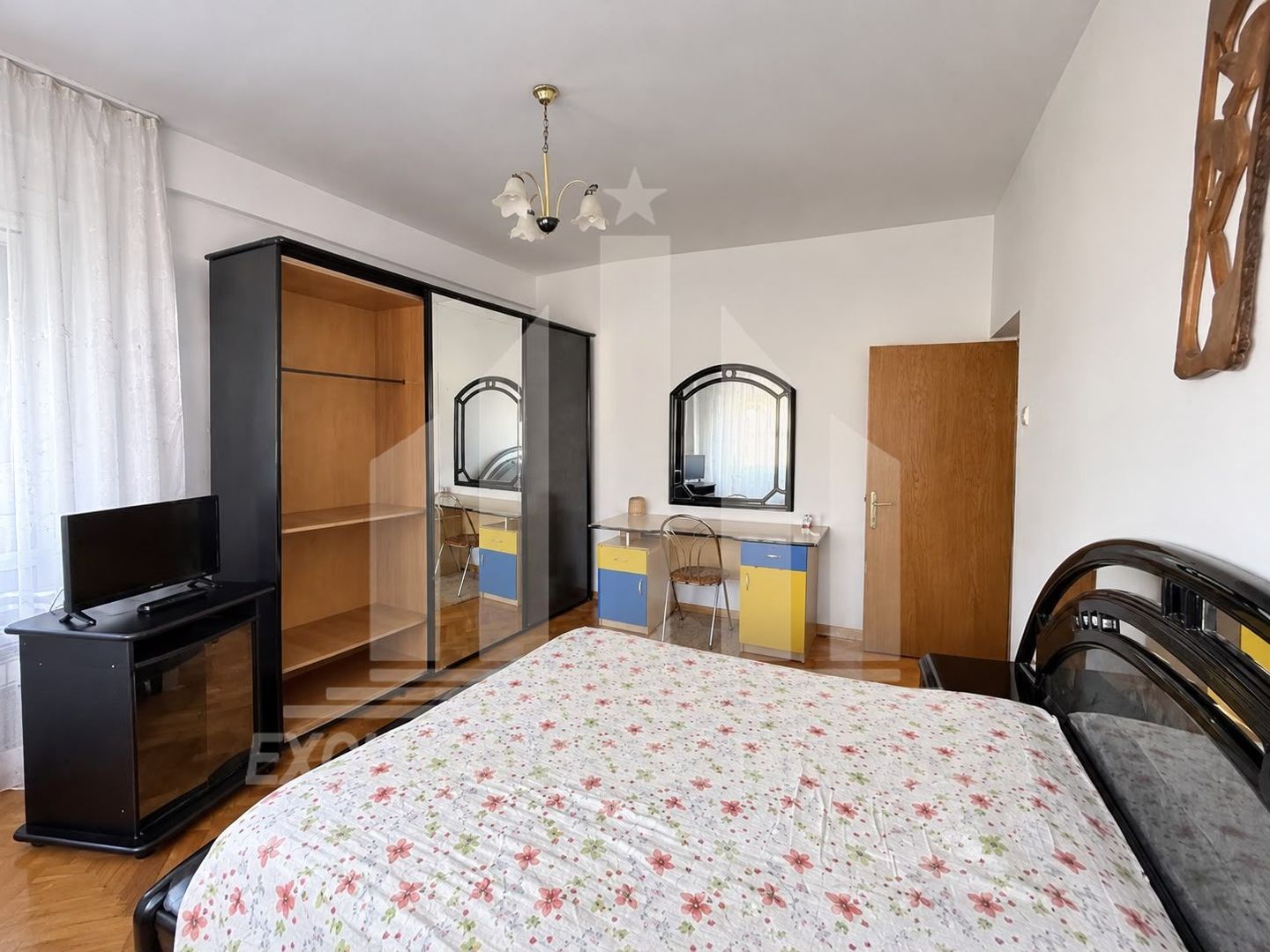 Apartament 4 camere decomandate | 101 mp | 2 bai | Cetate - Piata - Poză 6