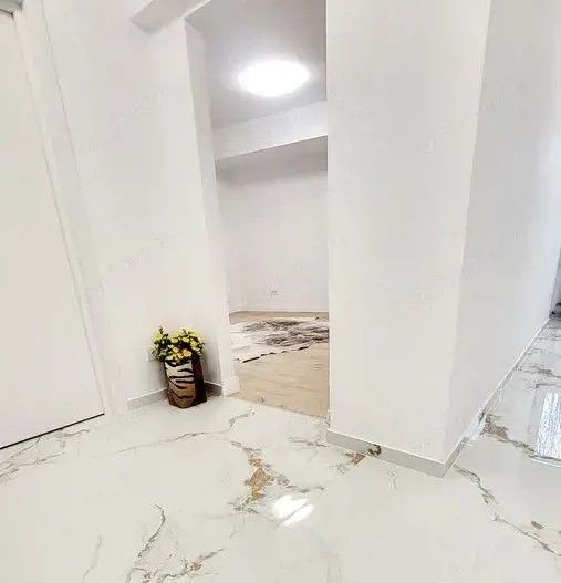 De Vanzare apartament 2 camere Cismigiu sect 1 - Poză 11