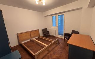 APARTAMENT CU 2 CAMERE RECENT RENOVAT LA INCHIRERE - Poză 8